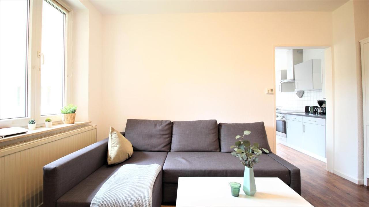 Apartamento Zentral Wohnen - Inkl. Privatem Stellplatz Wurzburgo Exterior foto