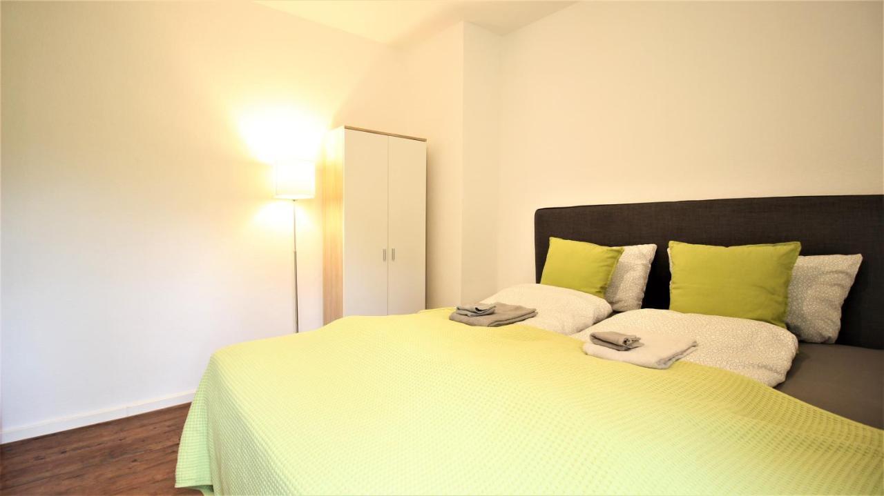 Apartamento Zentral Wohnen - Inkl. Privatem Stellplatz Wurzburgo Exterior foto